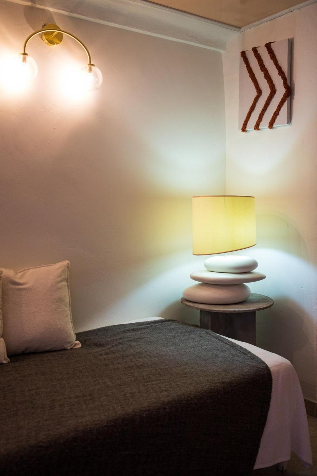 In Provence Hotel - Experience Atypique Venelles Εξωτερικό φωτογραφία